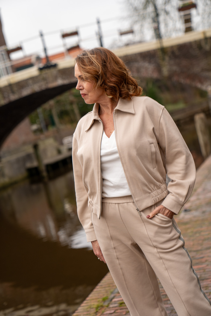 dames mode in Winsum Groningen, vrouwelijk en sportief